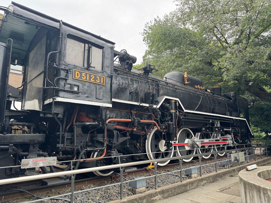 0D3C5F66-5669-4C8D-924E-AE0C211C4E9F