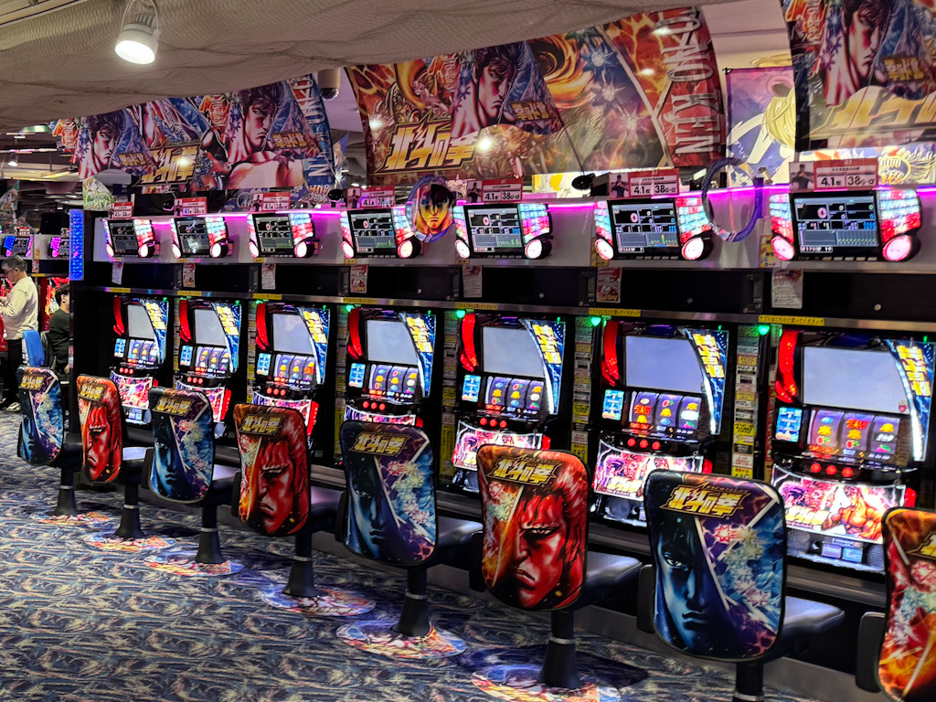 C9E32F4D-66E4-44B3-9B52-303740A46324