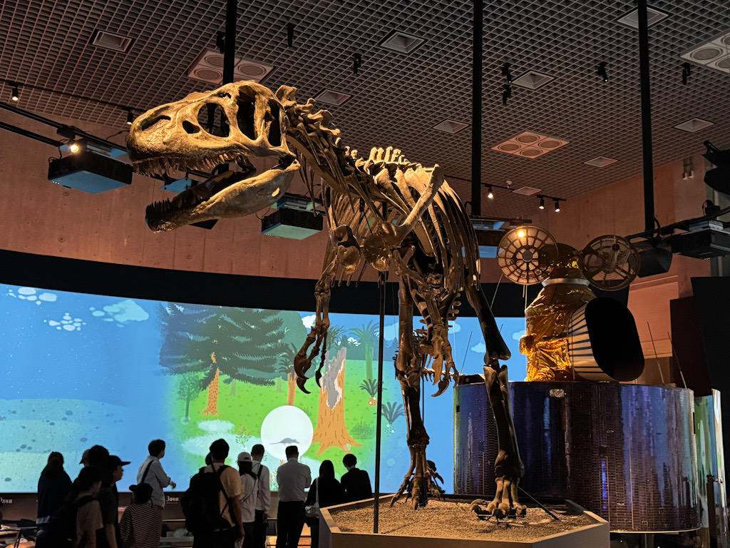 Bei den Dinos in Tokio